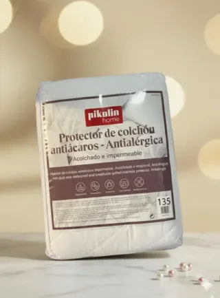 Pikolin Waterproof Mattress Protector 135 (NEW)