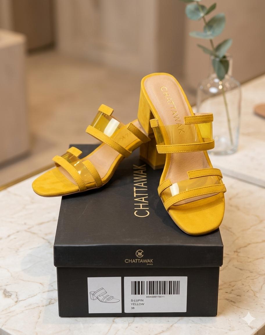 Yellow Sandals Size 38 NEW!