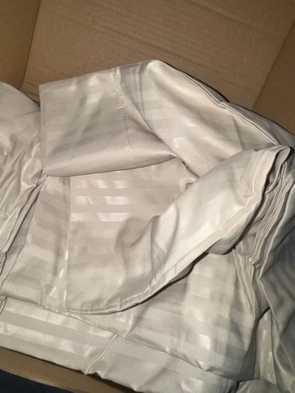 Duvet Cover 260x240cm - 3 Pieces New!
