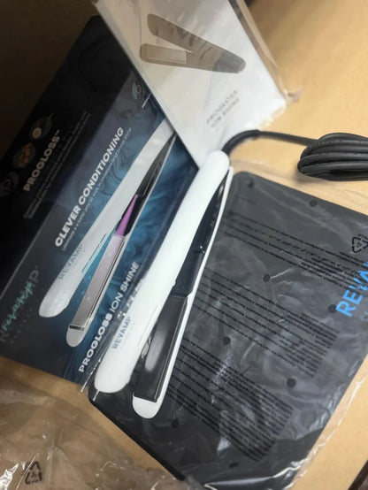 Plancha de Pelo de Cerámica Revamp Progloss Ion Shine (Blanca)