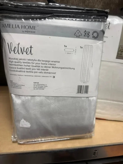 Pair of Velvet Curtains 140x270cm White