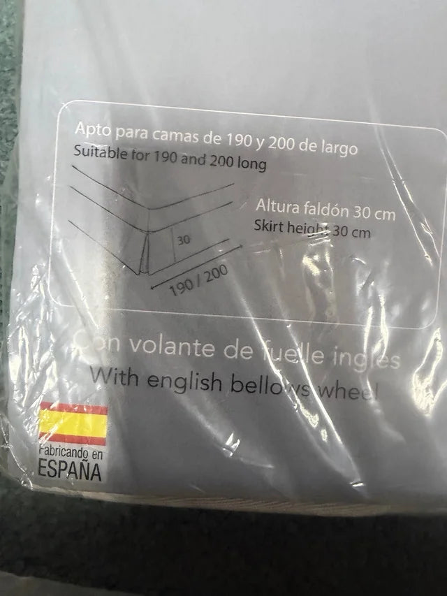 Cubre Canapé con Fuelle Inglés – Color Piedra (Cama de 90)