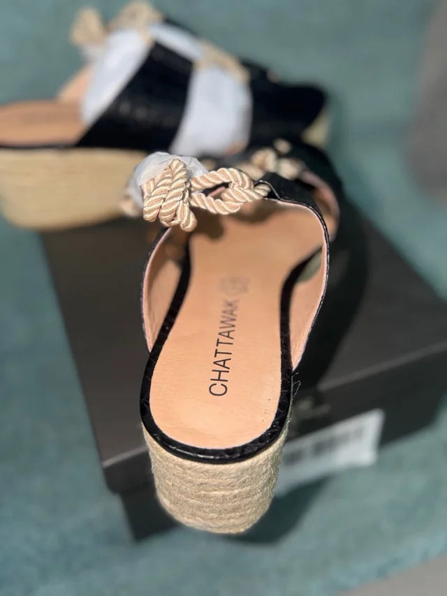 Black Sandals Size 39 NEW!