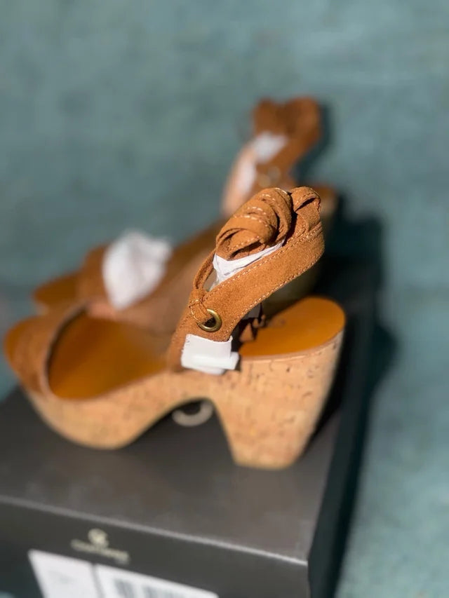 Camel Sandals 37 NEW!