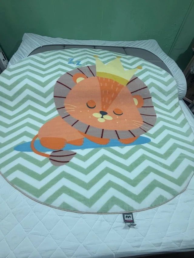 Alfombra Infantil Redonda León Dormilón Verde Chevron (ø 160 cm)